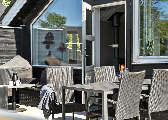 Holiday home Pet Friendly In With Wifi